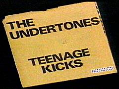 17 The Undertones - Teenage Kicks 1978